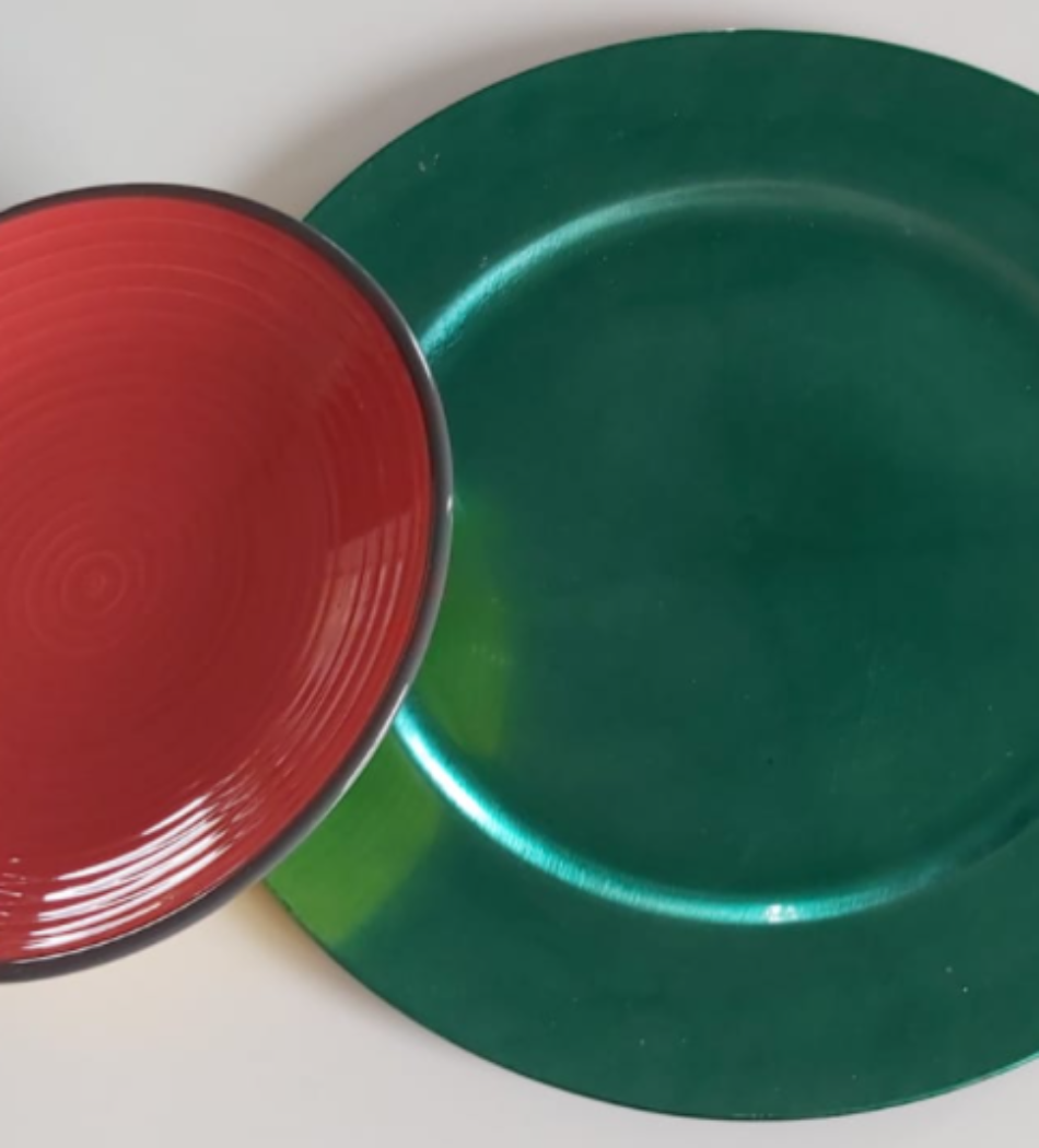 Bajo plato verde